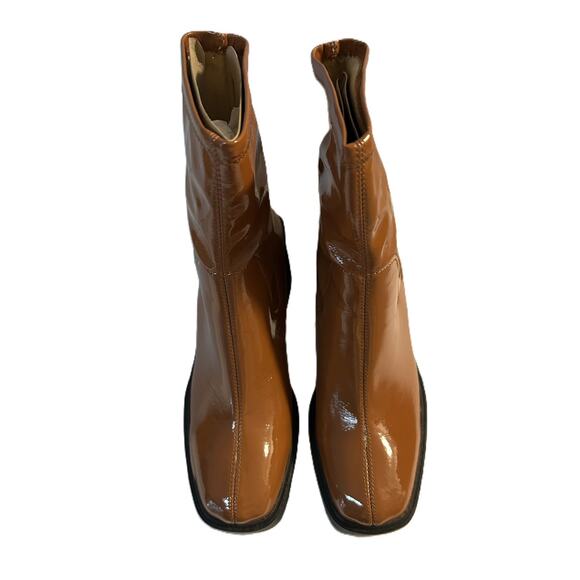 NWI-NIB Kenneth Cole Amber Block Heel Crinkled Patent Square Toe Bootie Rust-8M - Picture 2 of 10